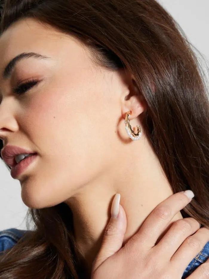 Women GUESS Jewelry 14K GoldTone And Pearl Hoop Earrings Gold