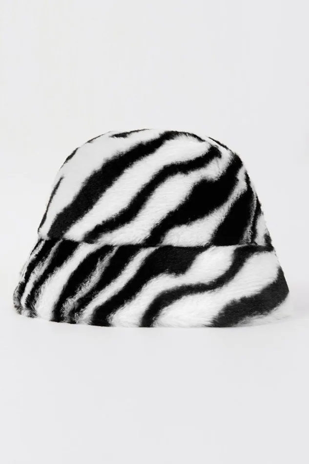 Women Hats and Scarves Cupshe Dynamic Star Zebra Striped Fluffy Bucket Hat Blackwhite Women Hats and Scarves Cupshe Dynamic Star Zebra Striped Fluffy Bucket Hat Blackwhite
