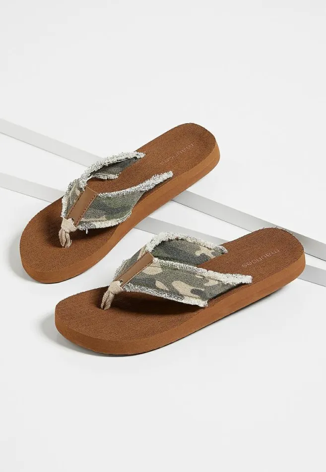 Women Leah Green Flip Flop Maurices Sandals