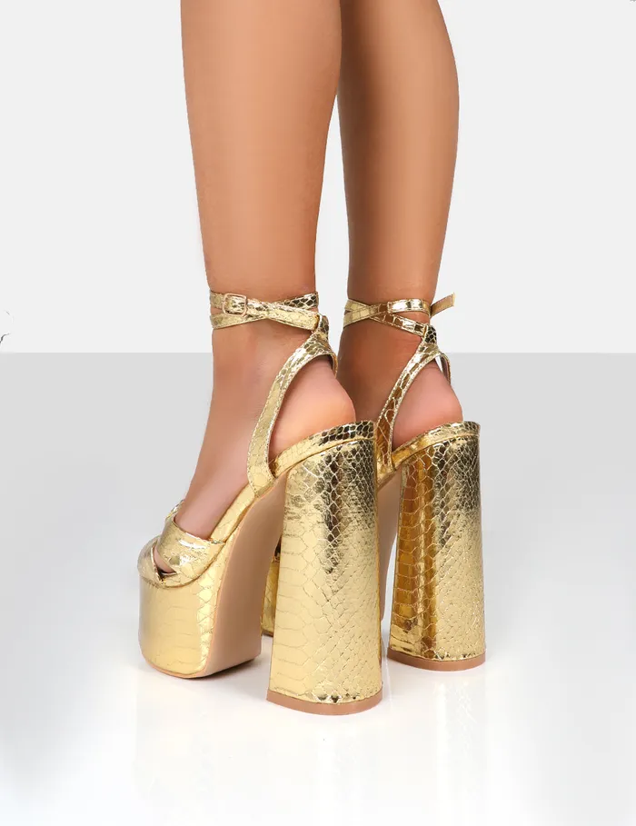 Women Leo Edition Gold Metallic Platform High Heels Metallic Public Desire Wedding