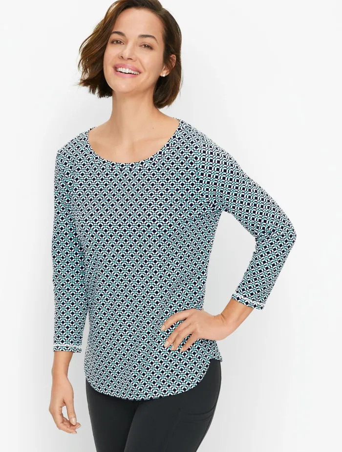 Women Long and 34 Sleeve Talbots UPF 50 Cozy Crush Pullover Blackmulti