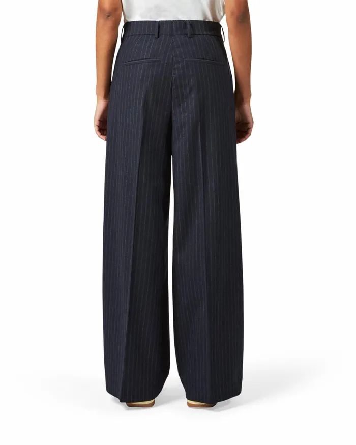 Women Loose Fit Trousers 8211 Navy Blue Paris Philippe Model Paris Trousers And Shorts Women Loose Fit Trousers 8211 Navy Blue Paris Philippe Model Paris Trousers And Shorts
