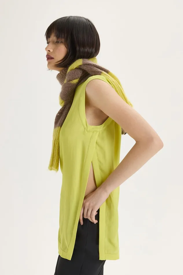 Women Malparmi Tshirts And Tops Coloured Fluid Crepe Top Giallo