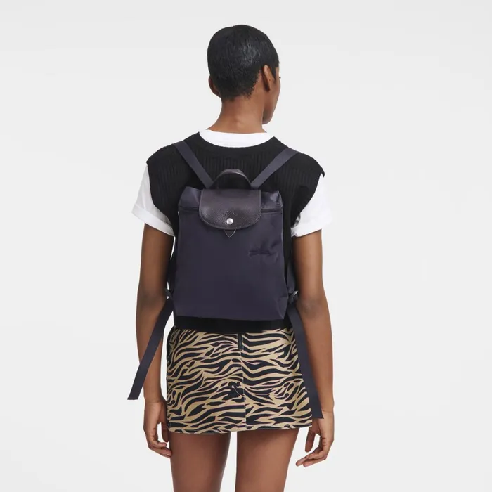 WomenMen Le Pliage Green M Backpack Bilberry Longchamp Backpacks