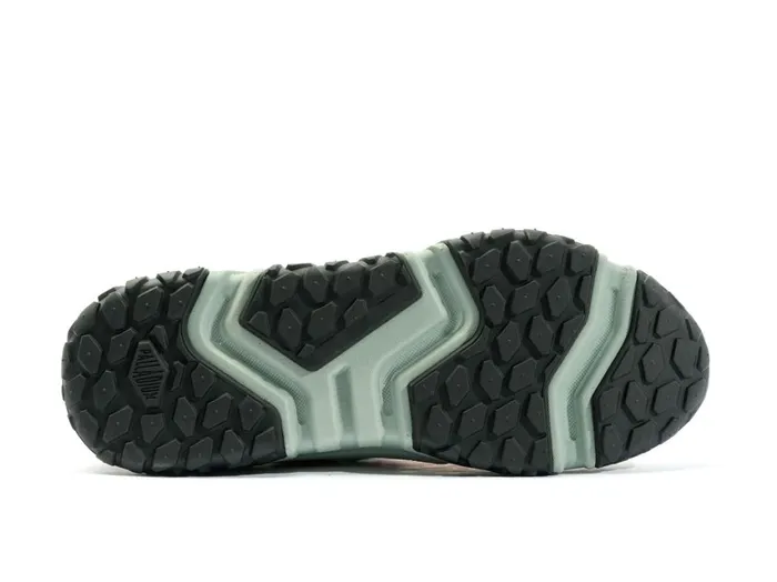 Women OFFGRID LO ADVENTURE Palladium Sneakers