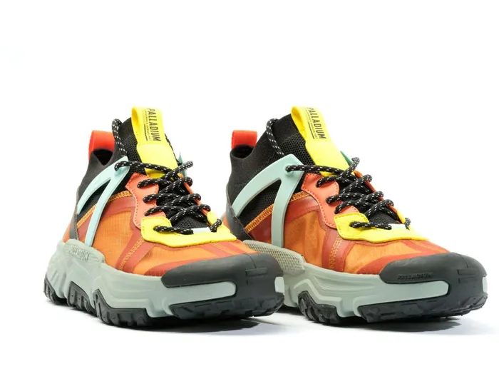 Women OFFGRID LO ADVENTURE Palladium Sneakers
