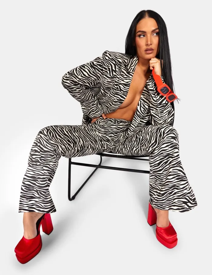 Women Oversized Relaxed Blazer Zebra Kaiia Monochrome Public Desire Two Piece Sets