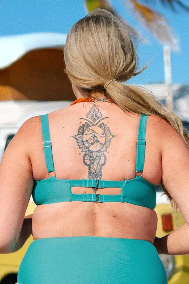 Women Plus Size and Curve Bikinis Cupshe Kristin Underwire Plus Size Bikini Top Teal