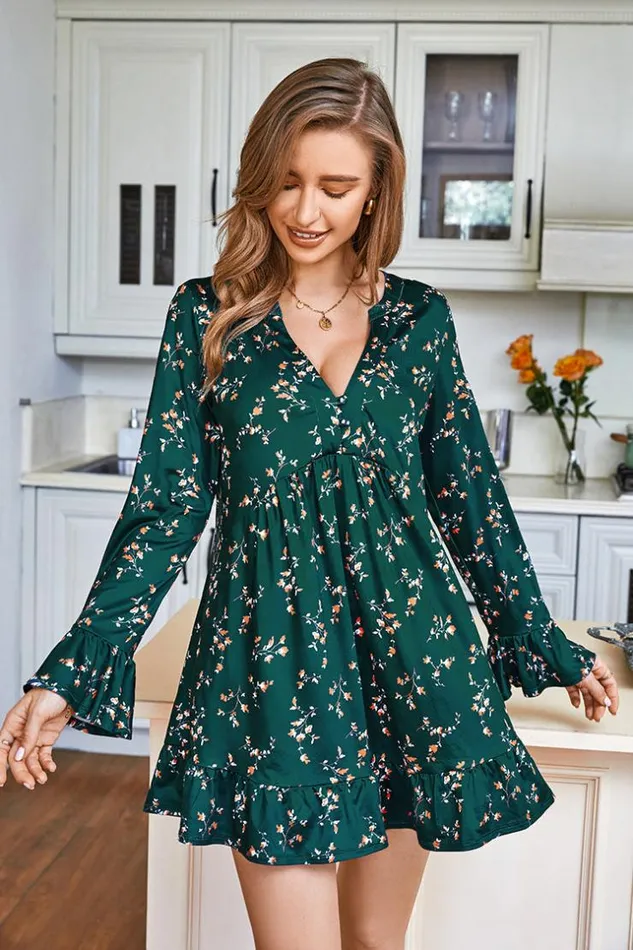 Women Short Dresses Cupshe Londyn Vneck Ditsy AShape Dress Green