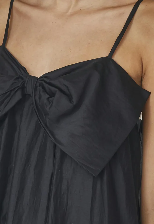 Women Sisters Point Dresses ESADR Black