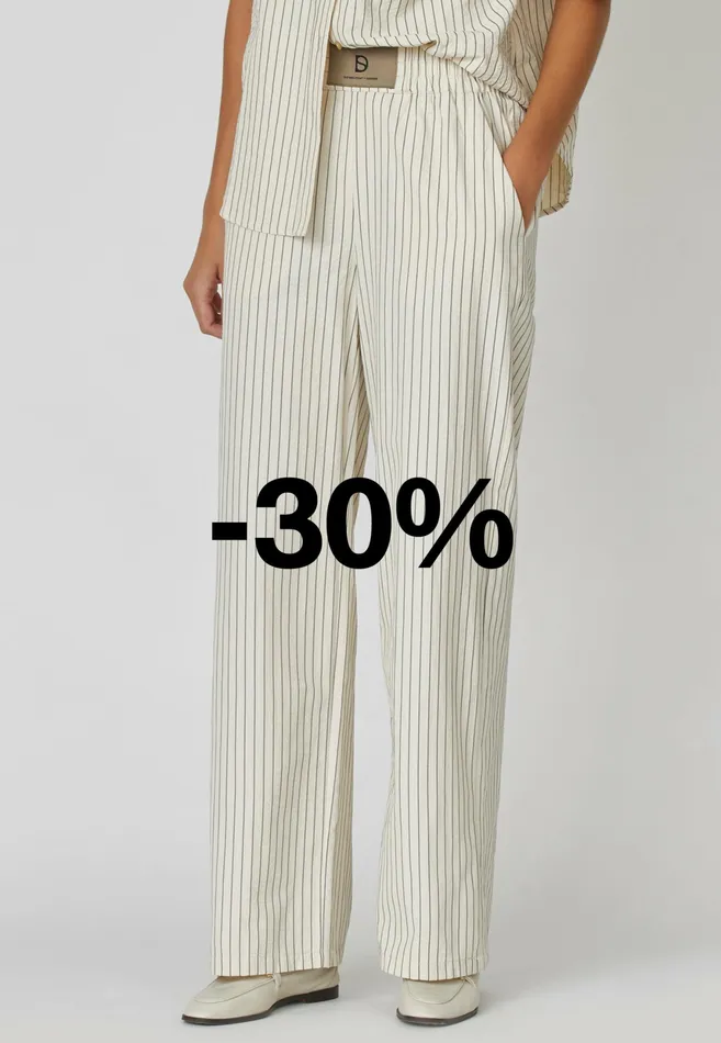Women Sisters Point Pants and Jeans DXS 20 PANT Sandblack