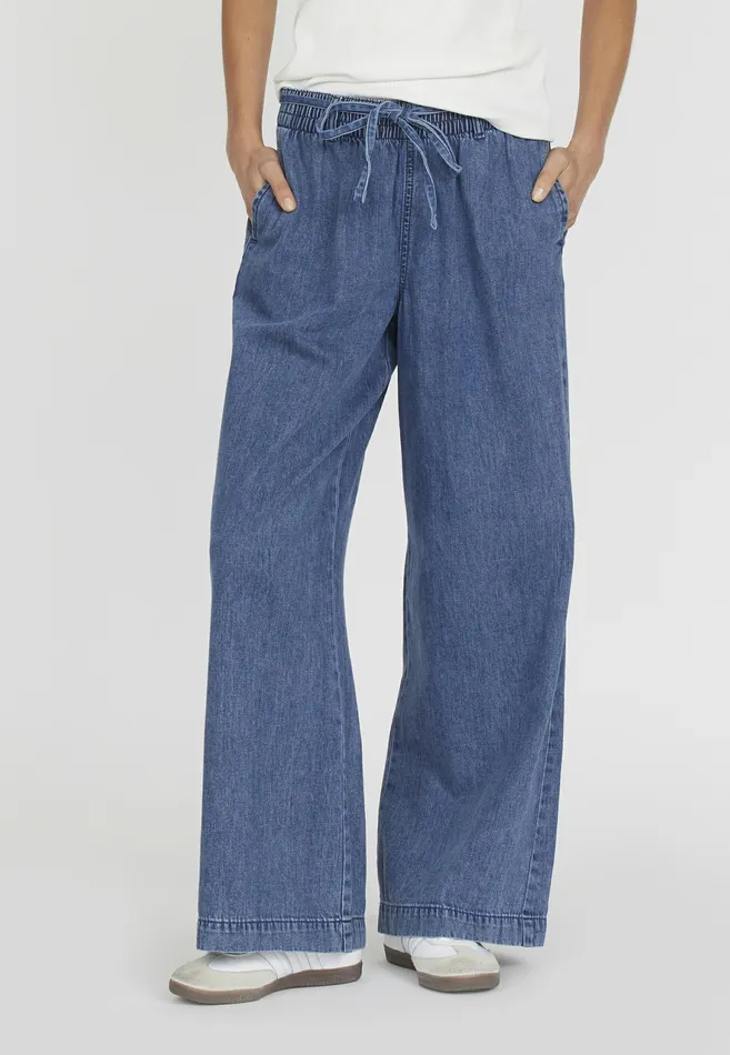Women Sisters Point Pants and Jeans NOSAPA M Blue Wash