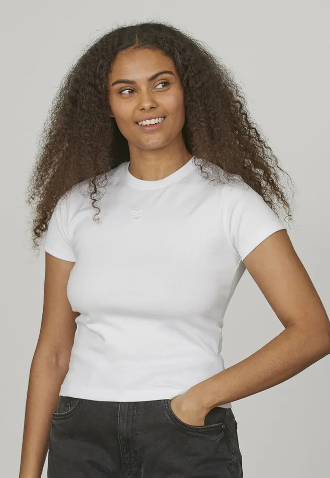 Women Sisters Point Tshirts DXS 3 SS TEE White