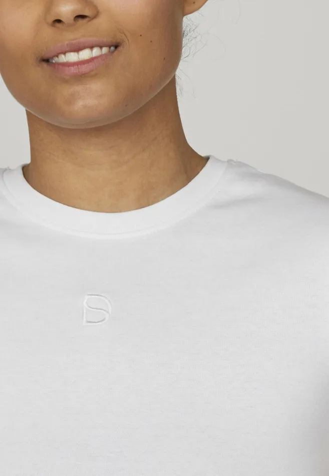 Women Sisters Point Tshirts DXS 3 SS TEE White