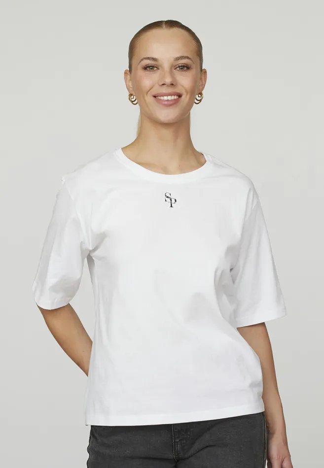 Women Sisters Point Tshirts HEDALOOSESS4 White