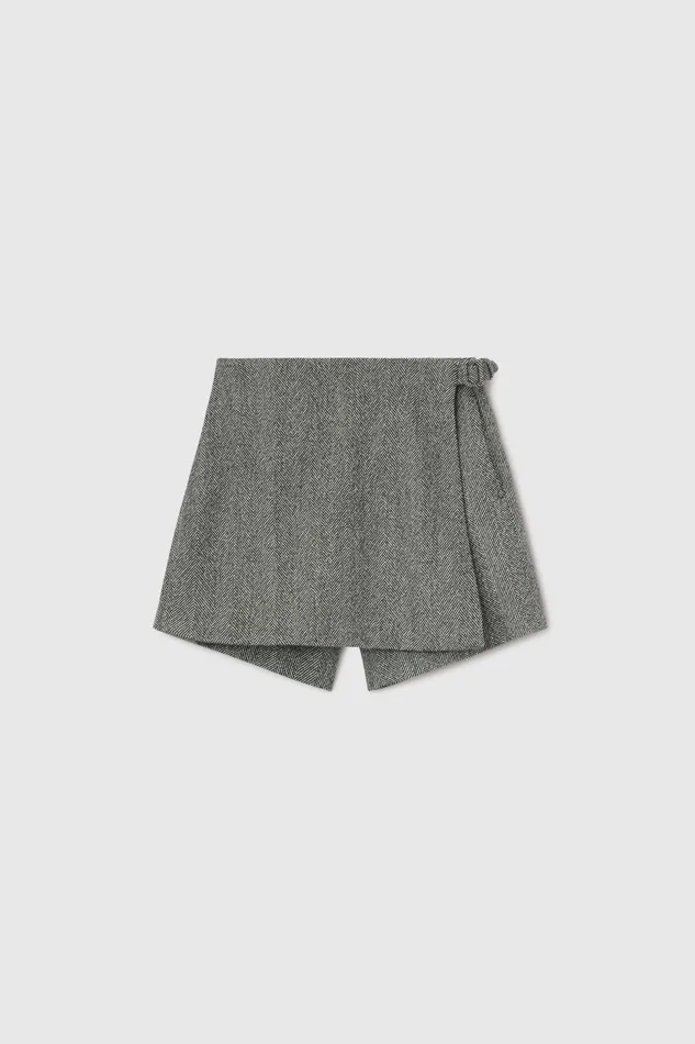 Women Trousers Ermanno Scervino Mini Grey Skirt Pants With Herringbone Pattern 8211 Ermanno Scervino Greyblack Women Trousers Ermanno Scervino Mini Grey Skirt Pants With Herringbone Pattern 8211 Ermanno Scervino Greyblack