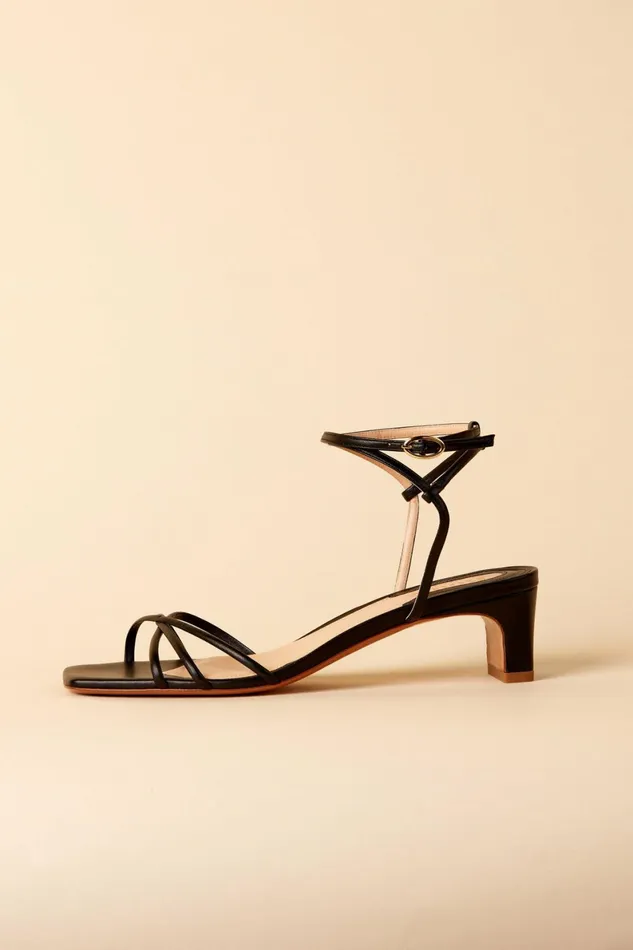 YOLAINE Sandals Nappa Noir Women Rouje Shoes